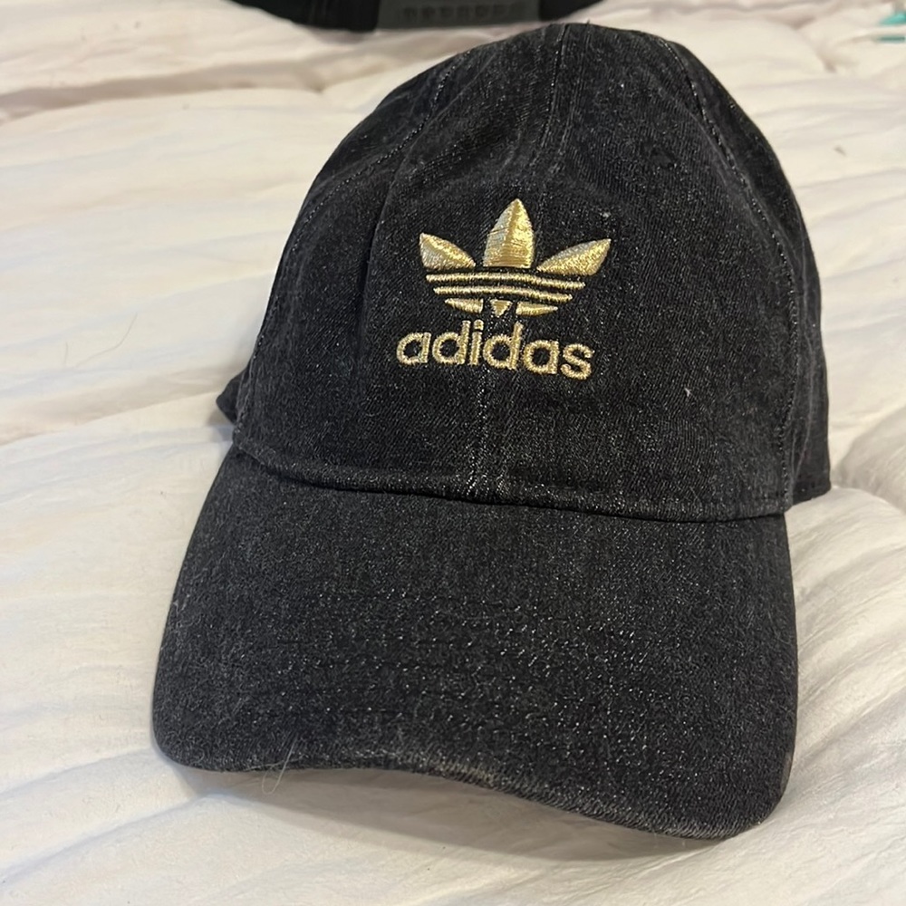 ADIDAS Unisex Black Denim Gold Trefoil Strapback Hat One Size